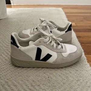 Veja Sneakers